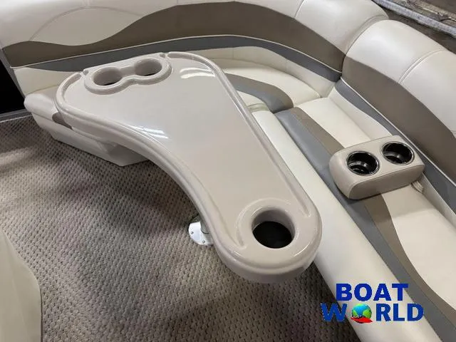 Slide: The Image of Bennington 2050 GS Pontoon 2006 - 35