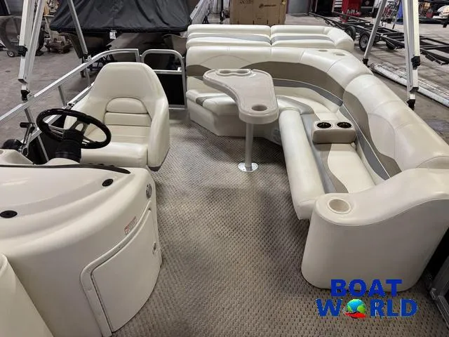 Slide: The Image of Bennington 2050 GS Pontoon 2006 - 7