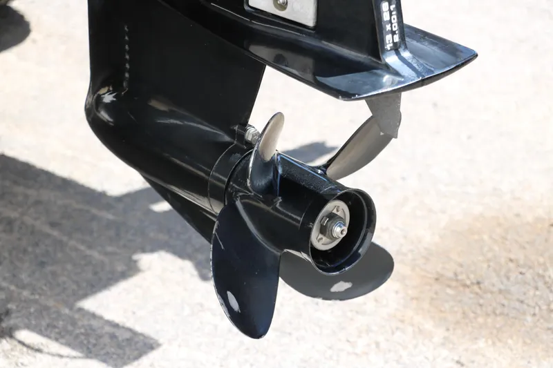Slide: The Image of 2014 Tracker Pro 160 boat propeller in close-up view. - 6