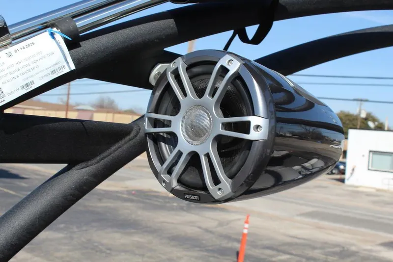 Slide: The Image of Speaker on Avalon Excalibur LTD Quad Lounge 25 FT, 2025 model, mounted on a boat frame. - 25