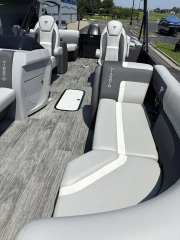 Slide: The Image of Viaggio X22U / Suzuki DF200ATXSS / IN STOCK! 2025 - 11