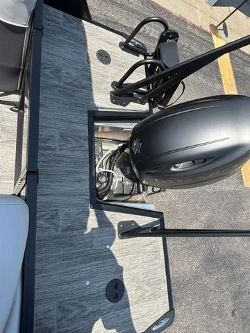 Slide: The Image of Viaggio X22U / Suzuki DF200ATXSS / IN STOCK! 2025 - 31