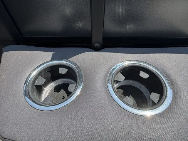 Slide: The Image of Viaggio X22U / Suzuki DF200ATXSS / IN STOCK! 2025 - 33