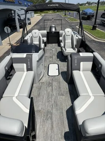 Slide: The Image of Viaggio X22U / Suzuki DF200ATXSS / IN STOCK! 2025 - 8