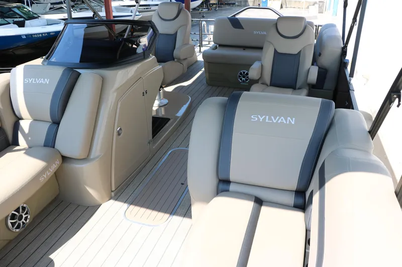 Slide: The Image of 2025 Sylvan L3 CLZ DH boat interior with luxurious seating and modern design. - 20