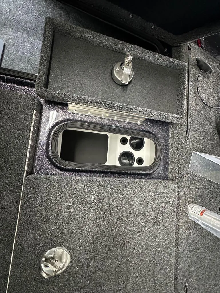 Slide: The Image of Bass Cat Cougar 2025 - 4