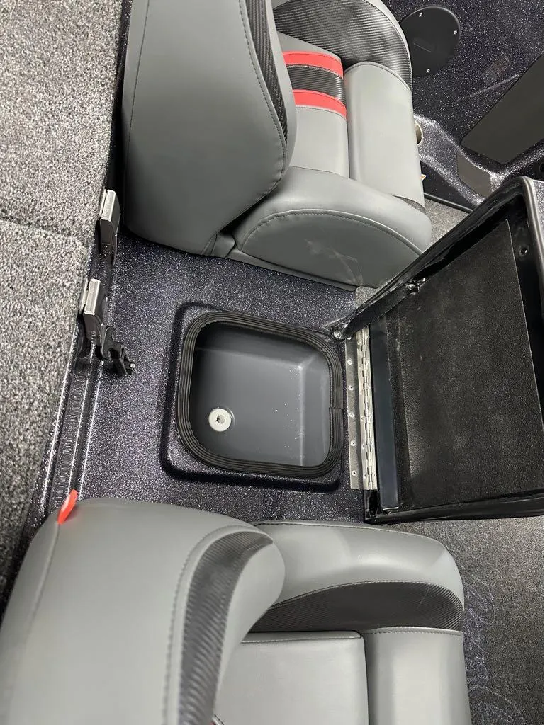 Slide: The Image of Bass Cat Cougar 2025 - 8