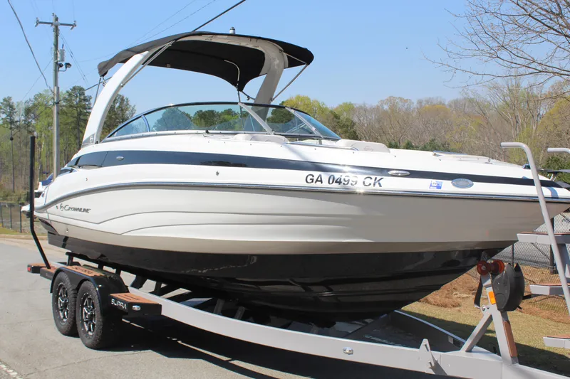 Slide: The Image of Crownline Boats 255 SS 2018 - 3685