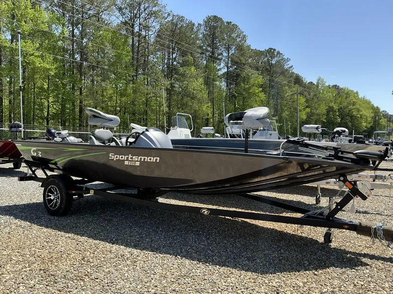 Slide: The Image of G3 Sportsman 1710 PFX 2025 - 4