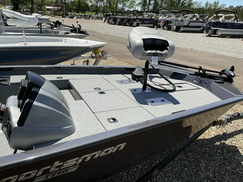 Slide: The Image of G3 Sportsman 1710 PFX 2025 - 5