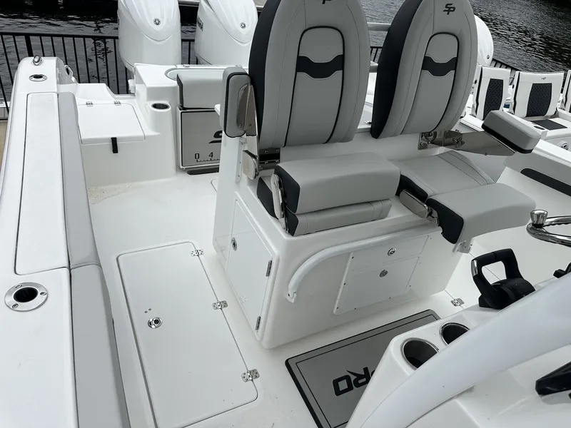 Slide: The Image of Sea Pro 262 DLX 2025 - 23