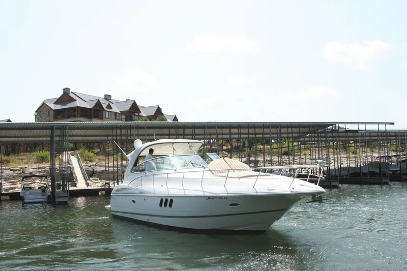 Slide: The Image of Cruisers 460 Express 2008 - 100