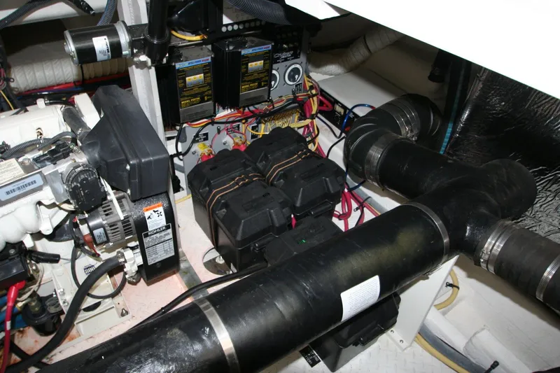 Slide: The Image of Cruisers Yachts 460 Express 2008 - 82