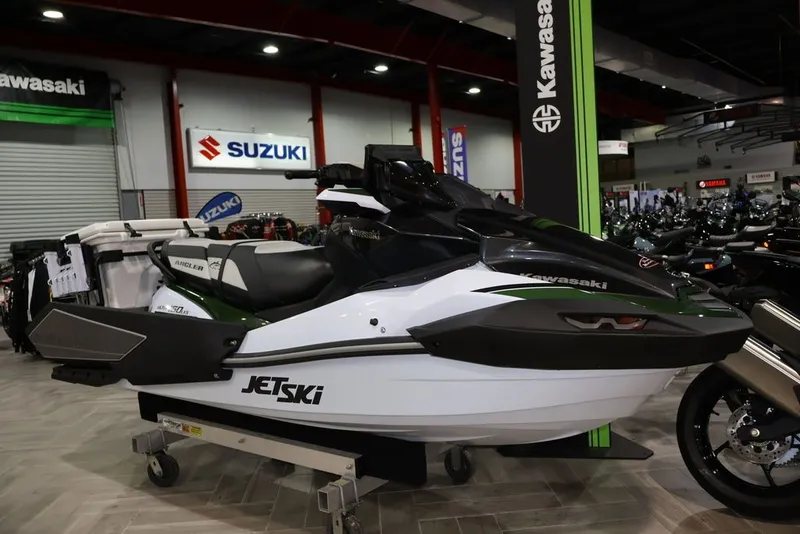 Slide: The Image of Kawasaki Ultra® 160LX-S Angler 2025 - 1