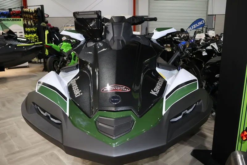 Slide: The Image of Kawasaki Ultra® 160LX-S Angler 2025 - 2