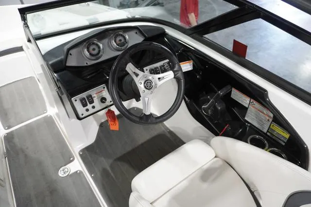 Slide: The Image of Yamaha AR192 - Black - Painted 2013 - 8