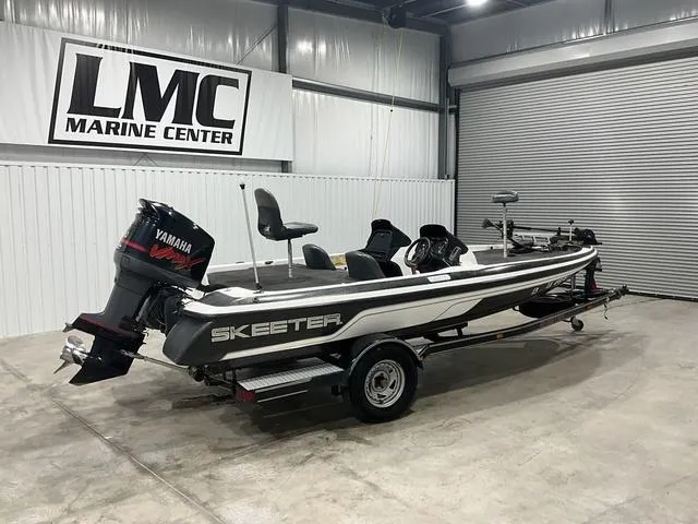 Slide: The Image of 2004 Skeeter SX190 boat with Yamaha motor at LMC Marine Center. - 4