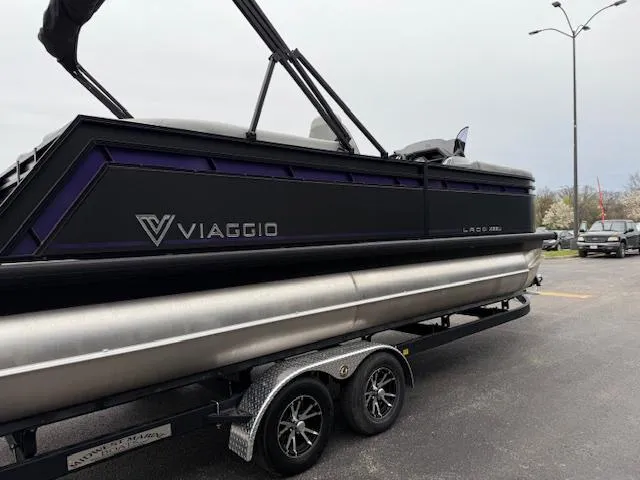 Slide: The Image of Viaggio X22U /SUZUKI DF200 2025 - 2