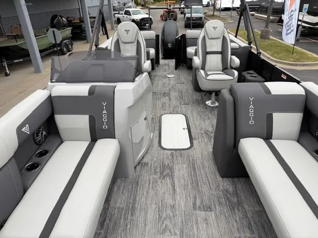 Slide: The Image of Viaggio X22U /SUZUKI DF200 2025 - 30