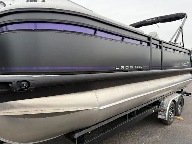 Slide: The Image of Viaggio X22U /SUZUKI DF200 2025 - 4