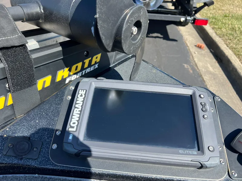 Slide: The Image of Lowrance Elite fish finder on 2018 Skeeter ZX 225 boat with Minn Kota Fortrex motor. - 21