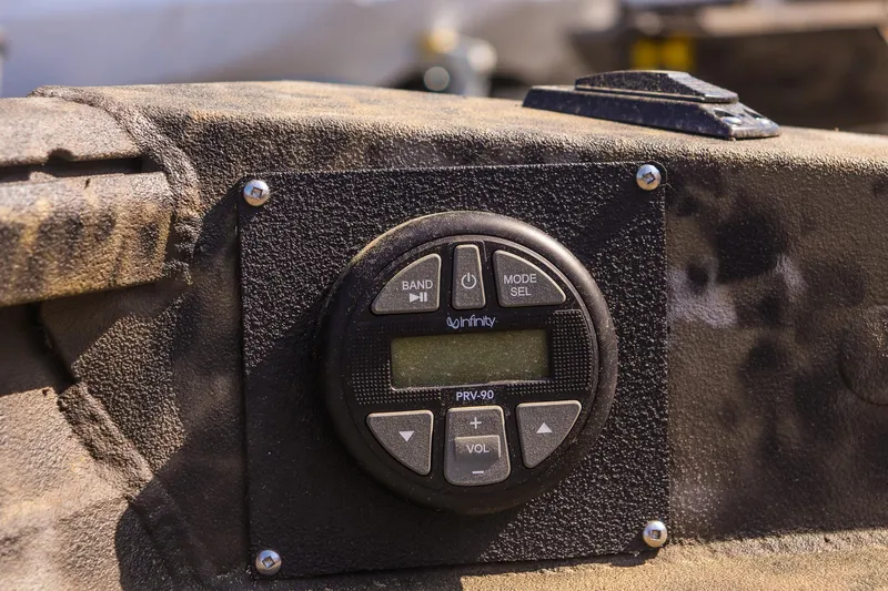 Slide: The Image of Control panel on 2025 Excel 1751 F4 Shallow Water boat dashboard. - 20