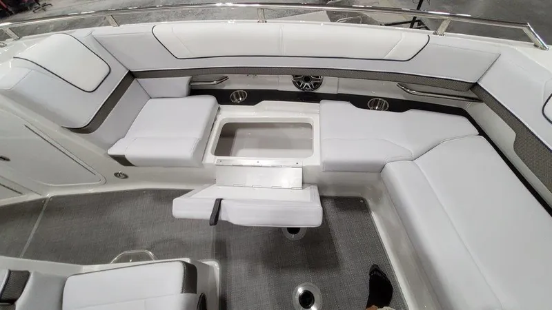 Slide: The Image of Formula 330 Crossover Bowrider I/O 2022 - 54