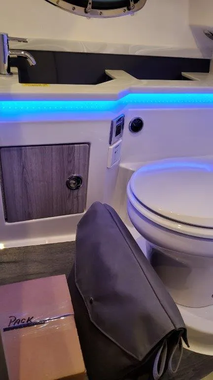 Slide: The Image of Formula 330 Crossover Bowrider I/O 2022 - 70