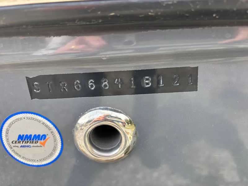 Slide: The Image of 2021 Starcraft MDX 211 E O/B boat hull with NMMA certification label. - 20