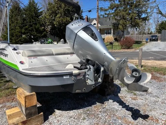 Slide: The Image of 2021 Starcraft MDX 211 E O/B boat with outboard motor on display. - 4