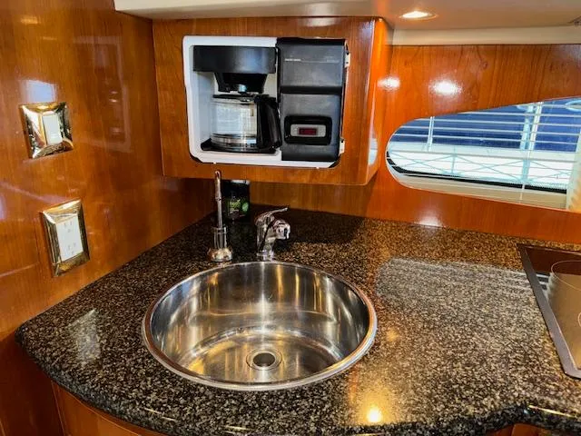 Slide: The Image of Carver 410 Sport Sedan 2003 - 51