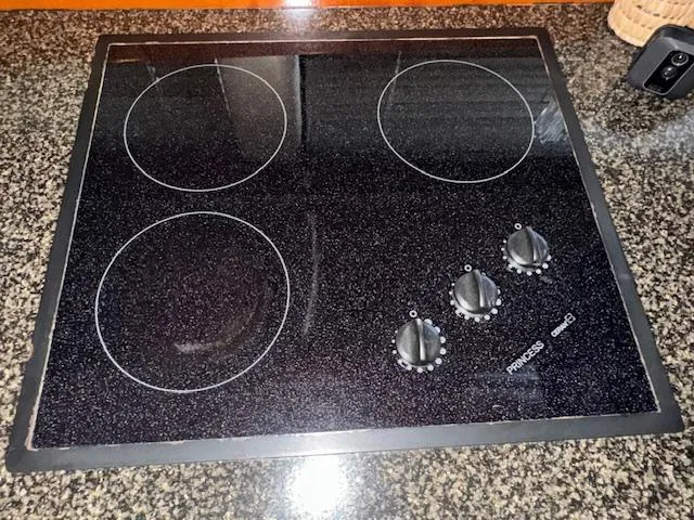 Slide: The Image of Carver 410 Sport Sedan 2003 - 54