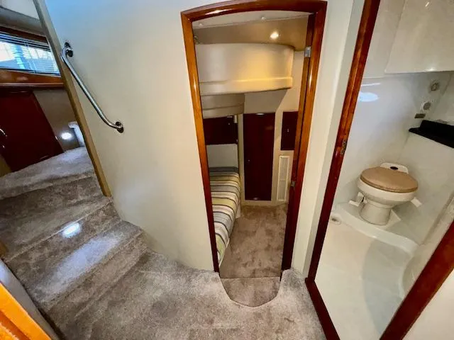 Slide: The Image of Carver 410 Sport Sedan 2003 - 75