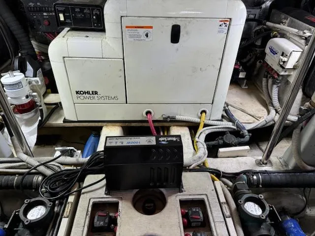 Slide: The Image of Carver 410 Sport Sedan 2003 - 98