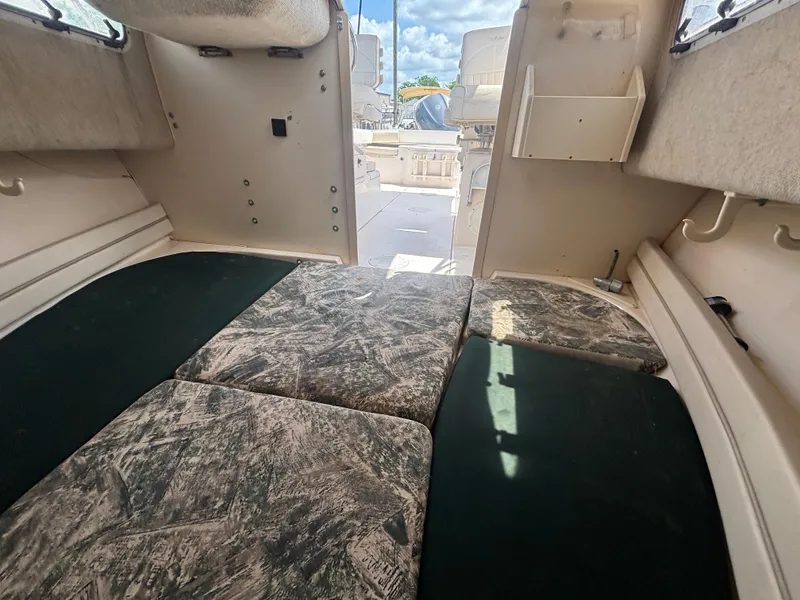 Slide: The Image of Grady-White 228 Seafarer 2000 - 50