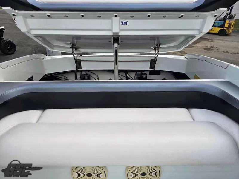 Slide: The Image of Baja .38 Special 2003 - 188