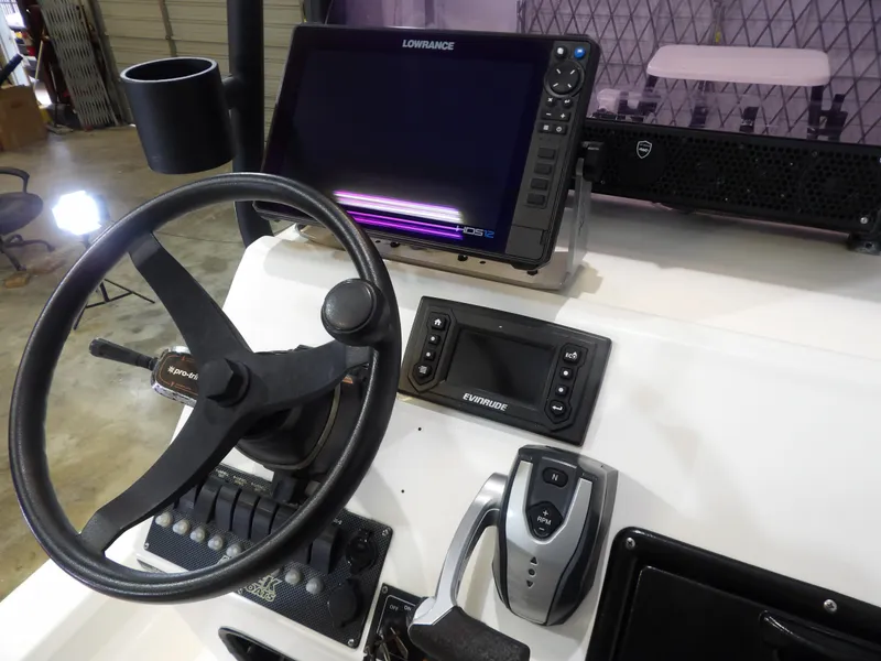 Slide: The Image of Majek 22 ILLUSION 2019 - 18