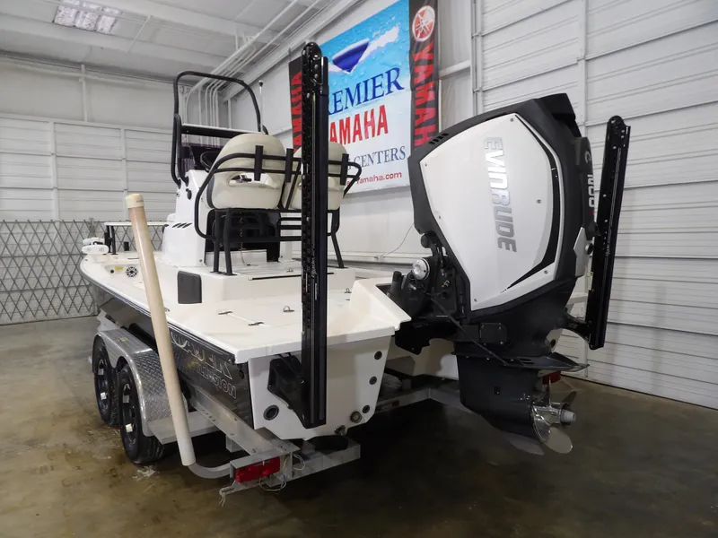 Slide: The Image of Majek 22 ILLUSION 2019 - 7