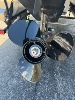 Slide: The Image of Propeller of 2025 Sun Tracker Bass Buggy 18 DLX on a trailer. - 4