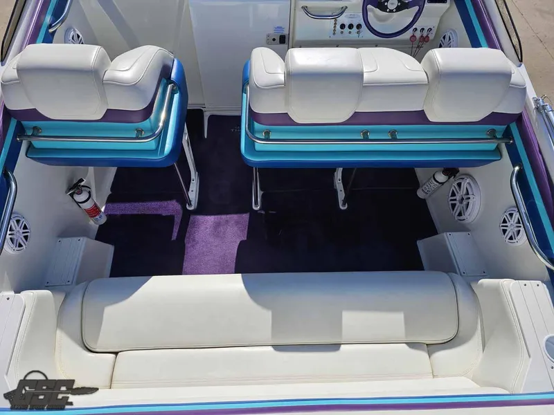 Slide: The Image of Black Thunder 43 GT Flat Deck 2001 - 62