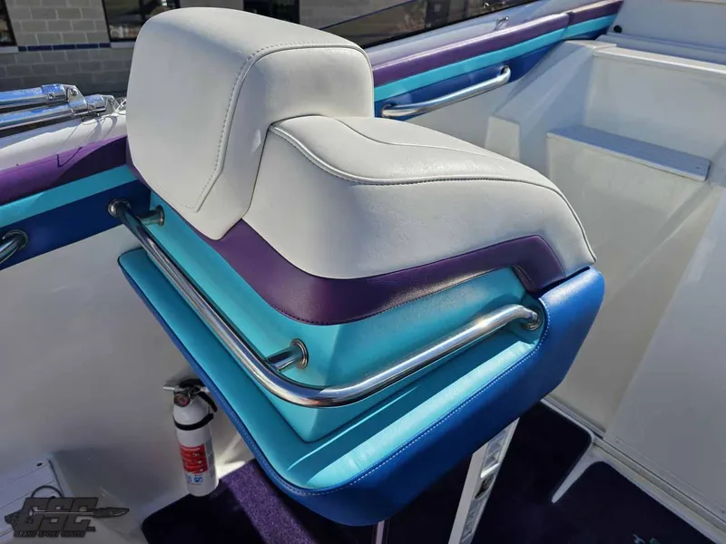 Slide: The Image of Black Thunder 43 GT Flat Deck 2001 - 65