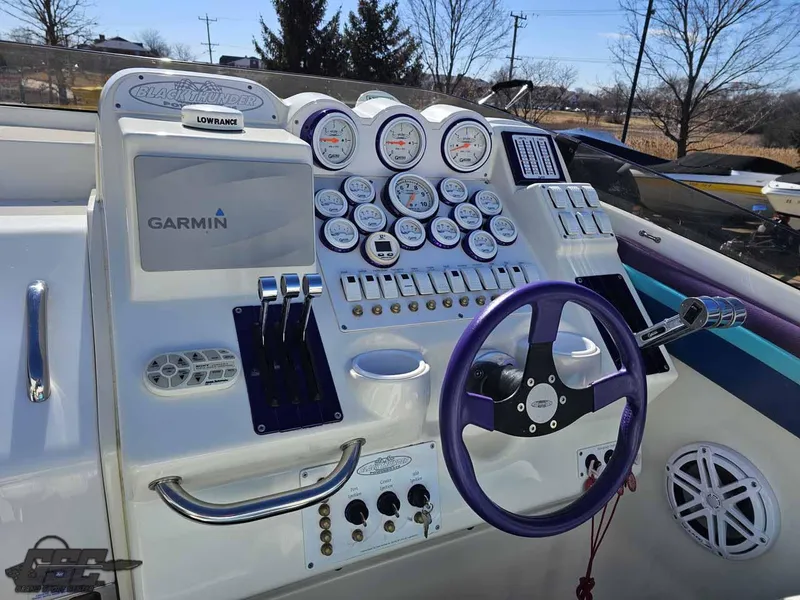 Slide: The Image of Black Thunder 43 GT Flat Deck 2001 - 71