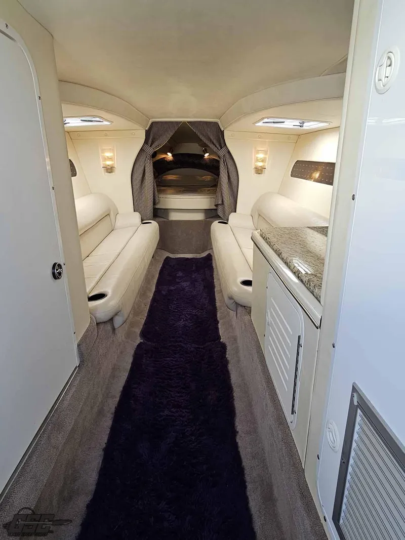 Slide: The Image of Black Thunder 43 GT Flat Deck 2001 - 79