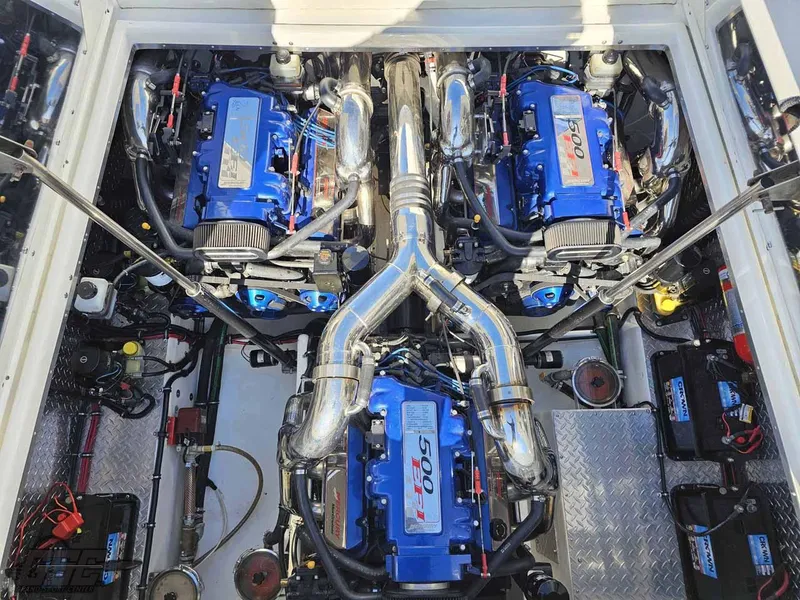 Slide: The Image of Black Thunder 43 GT Flat Deck 2001 - 93