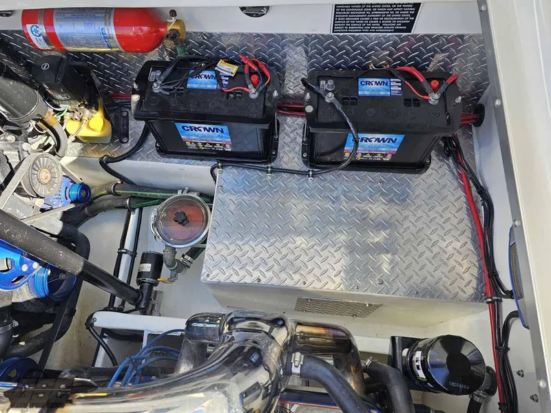 Slide: The Image of Black Thunder 43 GT Flat Deck 2001 - 94