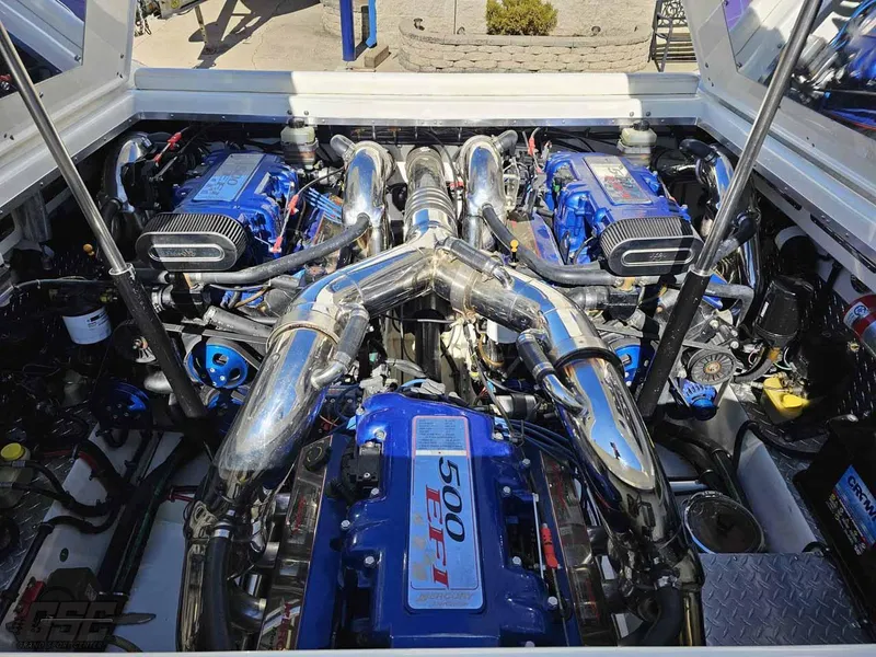 Slide: The Image of Black Thunder 43 GT Flat Deck 2001 - 96