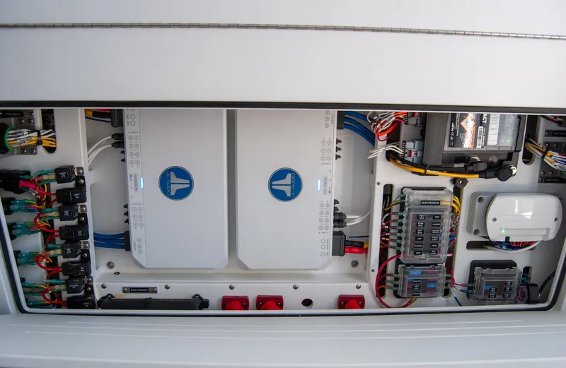 Slide: The Image of Crevalle 33 CSF 2023 - 52