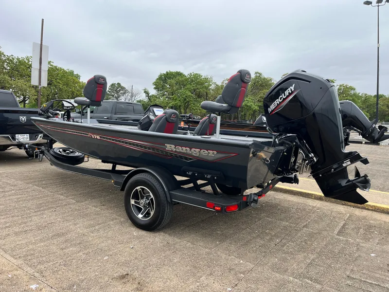 Slide: The Image of Ranger RT178 2023 - 60