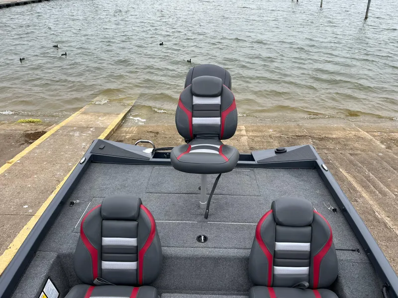 Slide: The Image of Ranger RT178 2023 - 80