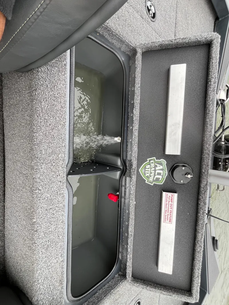 Slide: The Image of Ranger RT178 2023 - 85